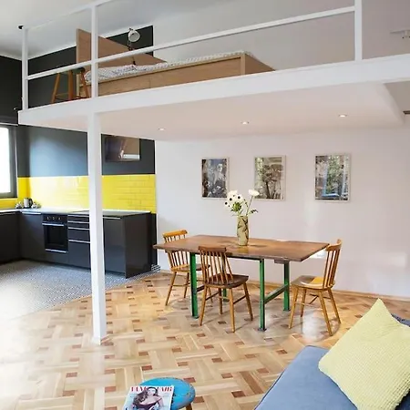 Bright Artist Loft W Terrace דירה *