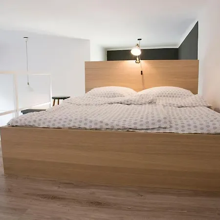 דירה Bright Artist Loft W Terrace *