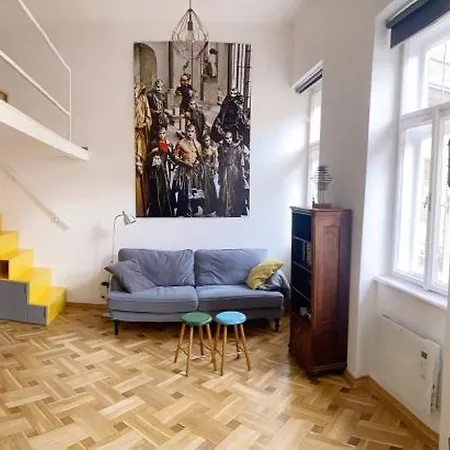 Bright Artist Loft W Terrace Budapest