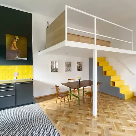 Bright Artist Loft W Terrace Lägenhet Budapest