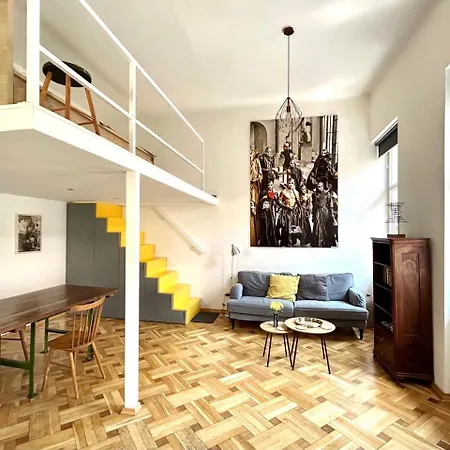 Bright Artist Loft W Terrace *